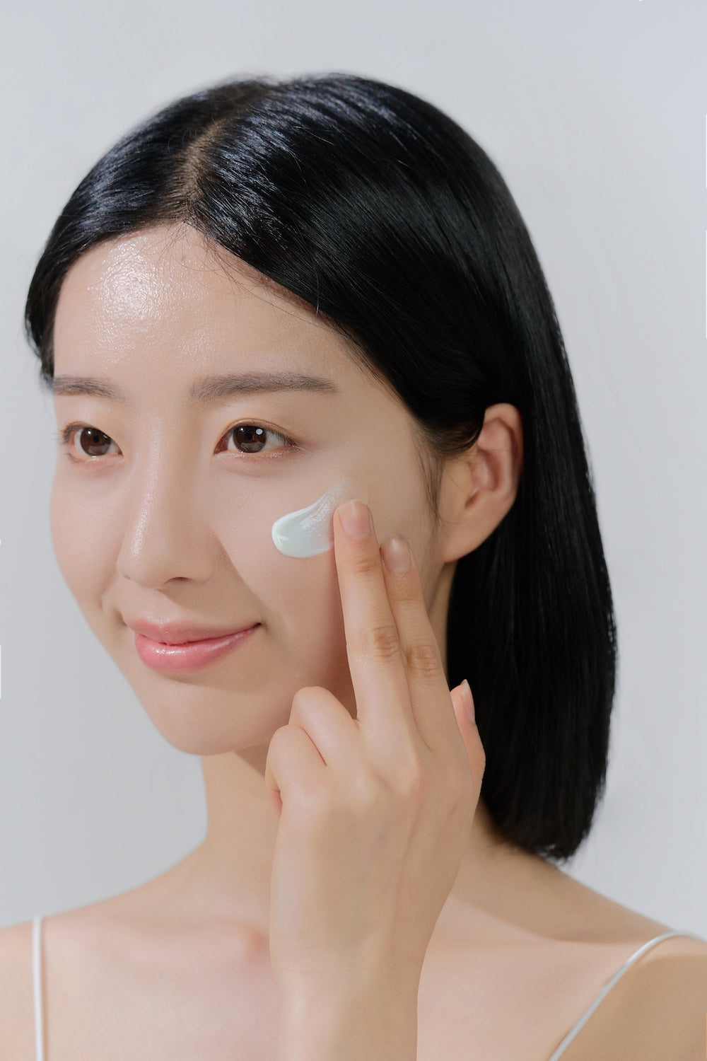 [Skin1004] Madagascar Centella Hyalu-Cica Water-Fit Sun Serum - 3 Size